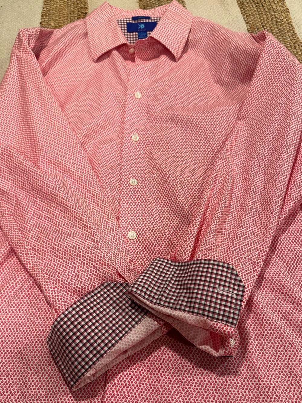 Egara Men's Pink Micro-Pattern Dress Shirt- Slim Fit-Non iron- Size XL